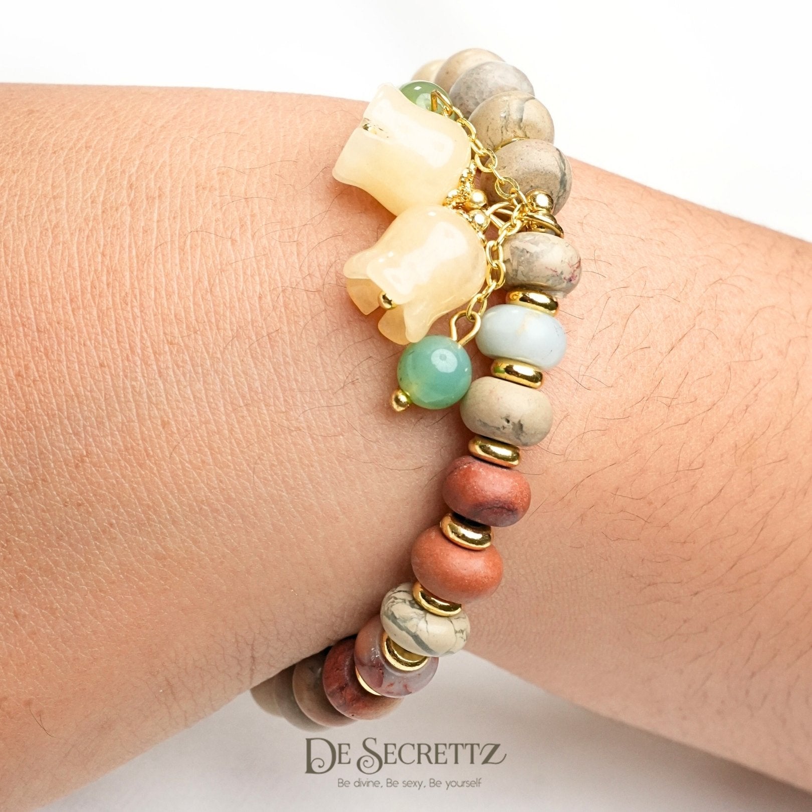 Mystic Beauty Gelang Tangan