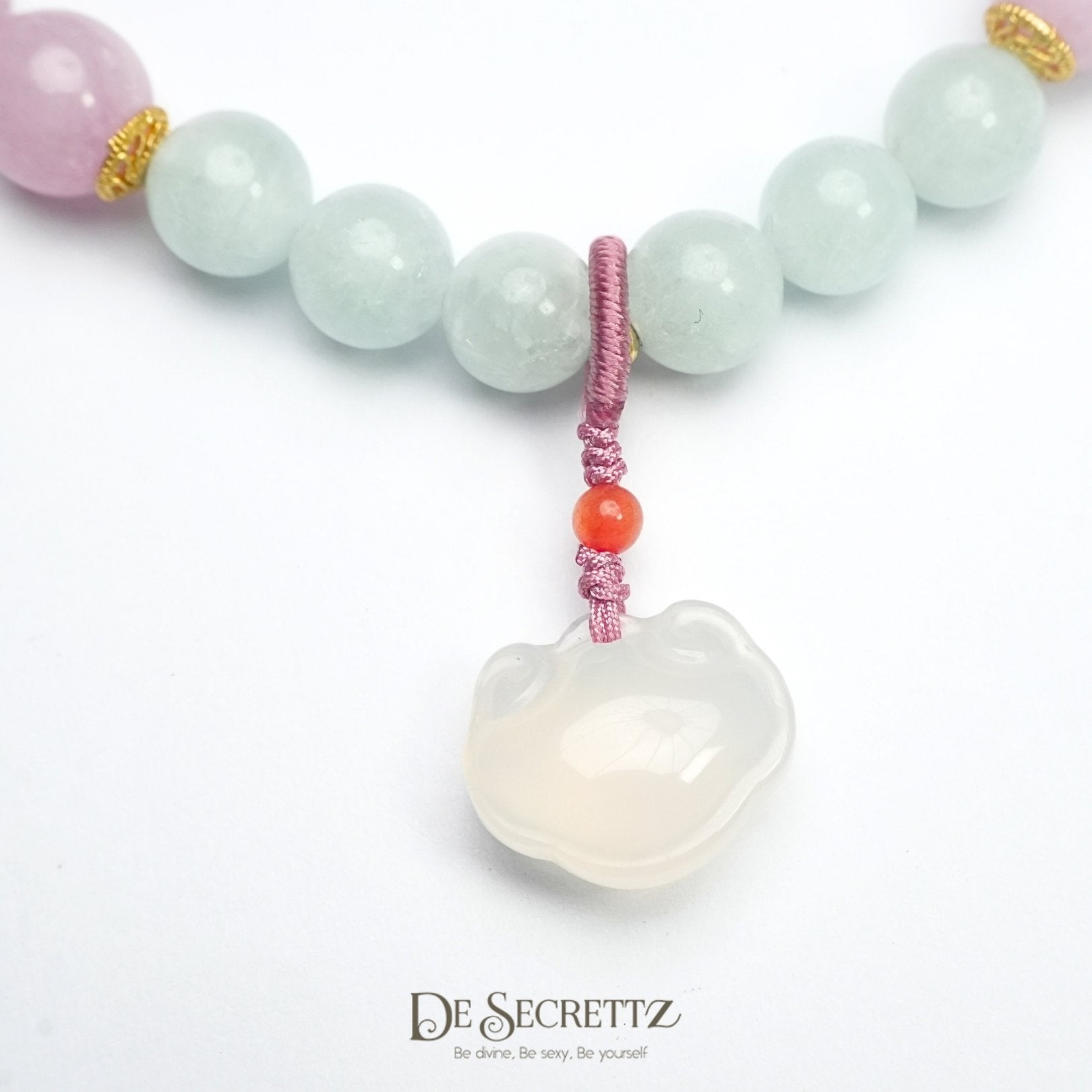 Tranquil Love Gelang Tangan