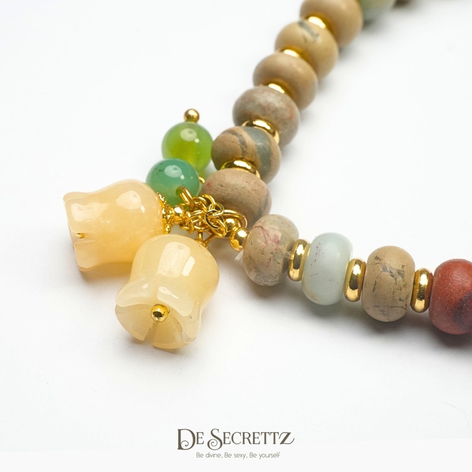Mystic Beauty Gelang Tangan